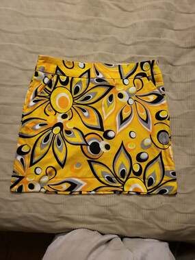 Loudmouth Ladies Golf Skort Size 8 Yellow Floral Retro Pattern